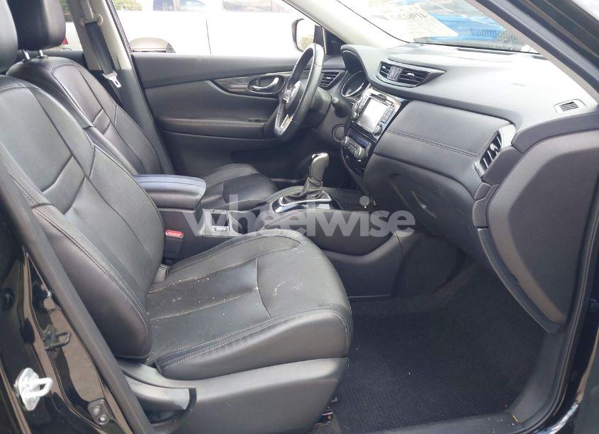 Photo 5 of 2017 Nissan Rogue SL (VIN 5N1AT2MT8HC773039)