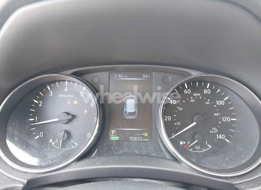 Photo 7 of 2017 Nissan Rogue SL (VIN 5N1AT2MT8HC773039)