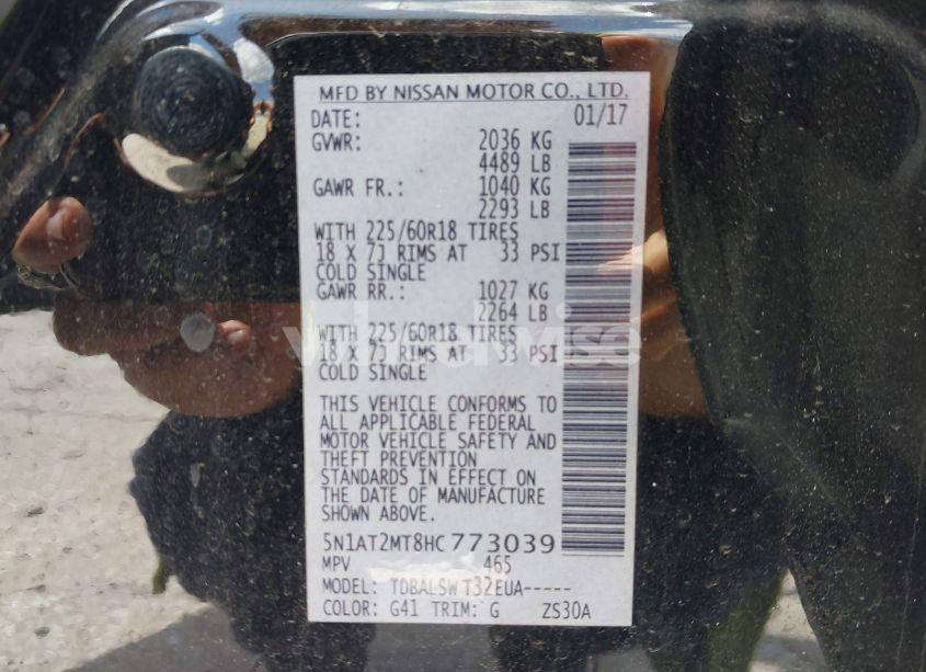 Photo 9 of 2017 Nissan Rogue SL (VIN 5N1AT2MT8HC773039)