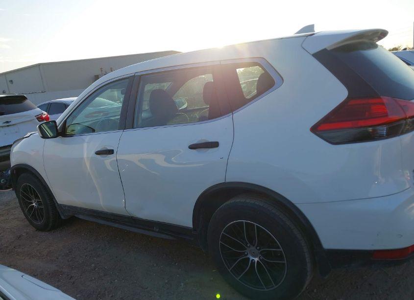 Photo 14 of 2017 Nissan Rogue S (VIN 5N1AT2MT8HC835300)