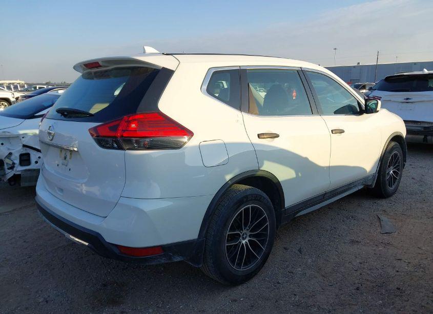 Photo 4 of 2017 Nissan Rogue S (VIN 5N1AT2MT8HC835300)