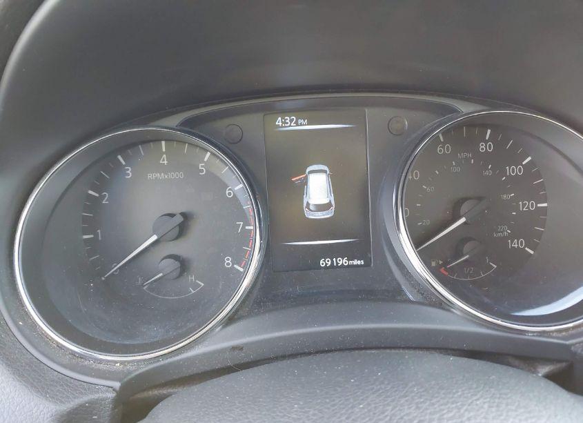 Photo 7 of 2017 Nissan Rogue S (VIN 5N1AT2MT8HC835300)