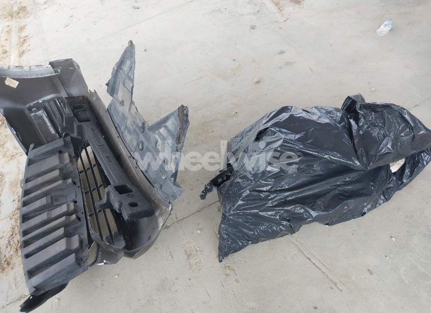 Photo 12 of 2017 Nissan Rogue SV (VIN 5N1AT2MT8HC848547)