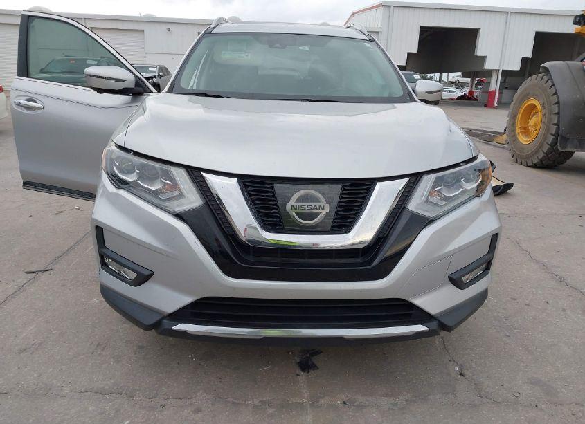Photo 12 of 2017 Nissan Rogue SL (VIN 5N1AT2MT8HC864392)