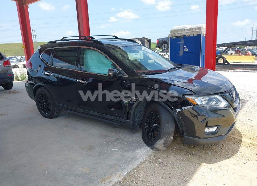 Photo 13 of 2018 Nissan Rogue SV (VIN 5N1AT2MT8JC767506)
