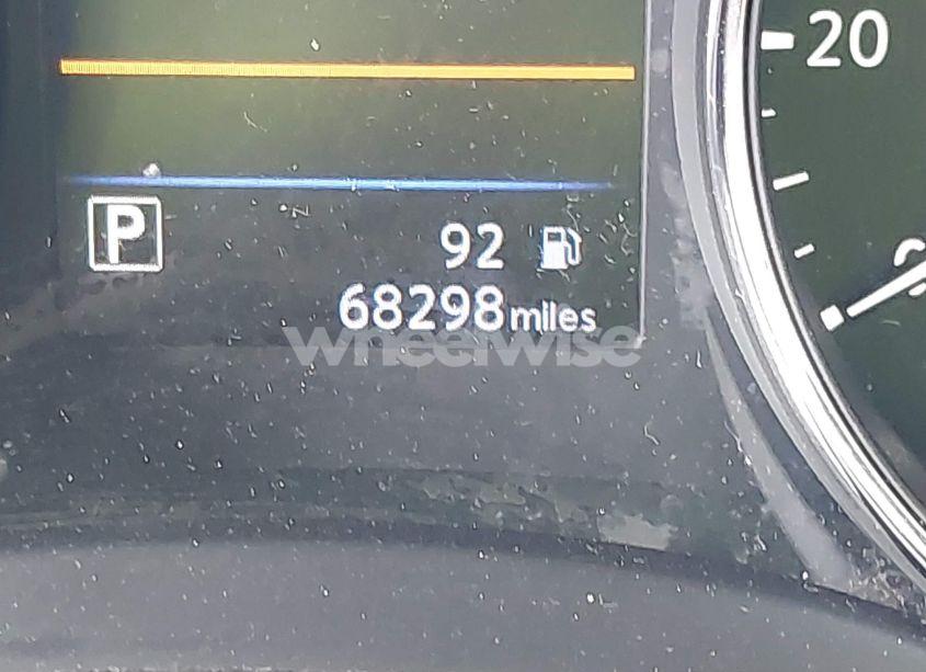 Photo 15 of 2018 Nissan Rogue SV (VIN 5N1AT2MT8JC767506)