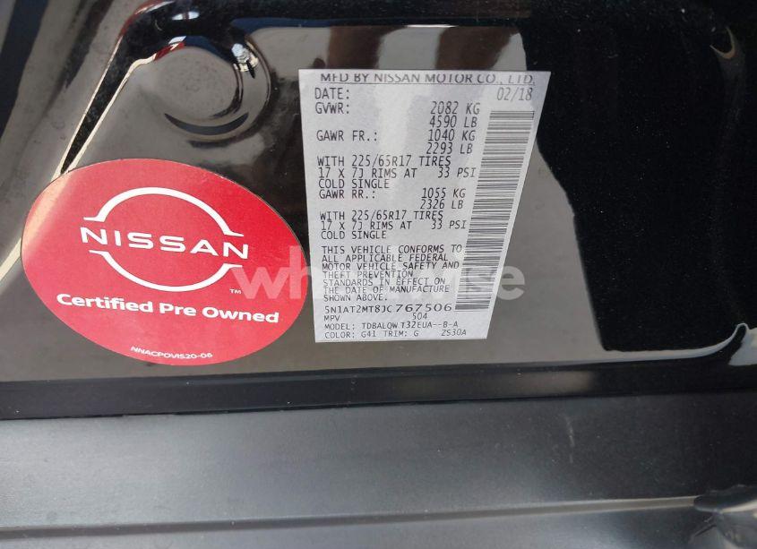 Photo 9 of 2018 Nissan Rogue SV (VIN 5N1AT2MT8JC767506)