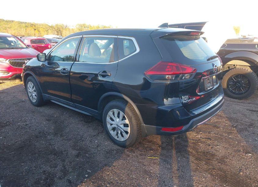 Photo 3 of 2018 Nissan Rogue S (VIN 5N1AT2MT8JC768882)