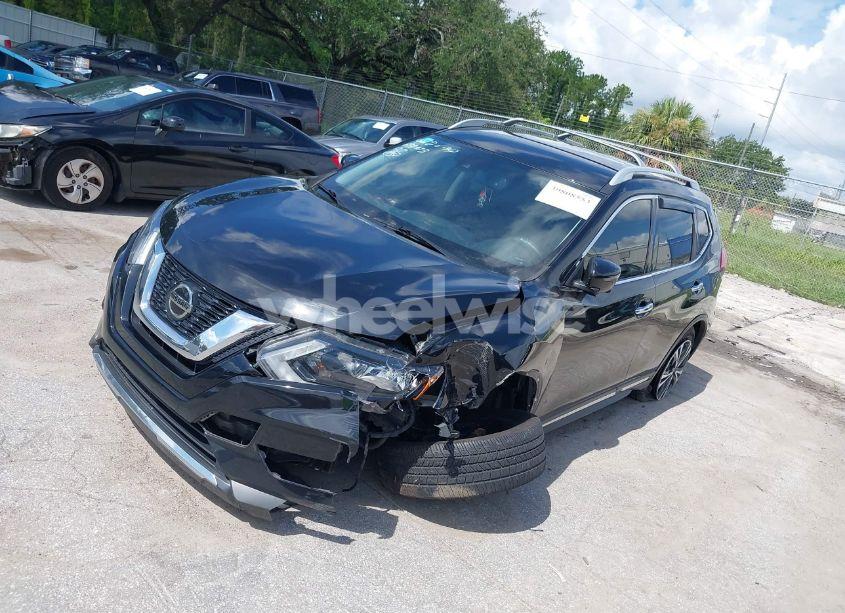 Photo 2 of 2018 Nissan Rogue SL (VIN 5N1AT2MT8JC780062)