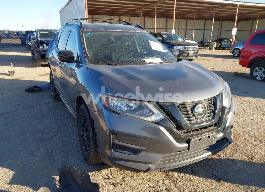 2018 Nissan Rogue SV (VIN 5N1AT2MT8JC787965) main photo