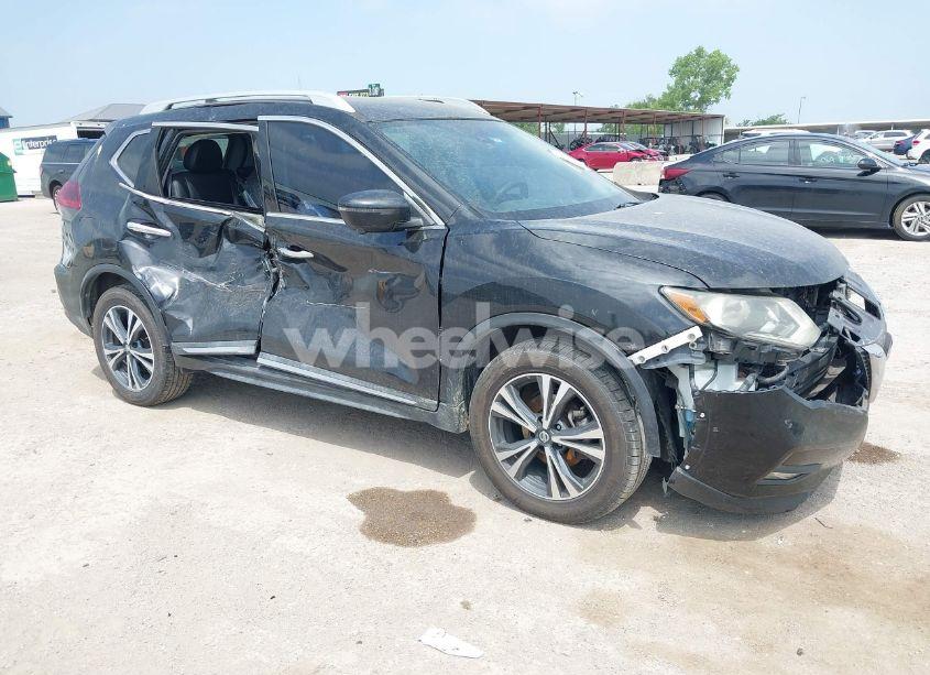 2018 Nissan Rogue SL (VIN 5N1AT2MT8JC794107) main photo