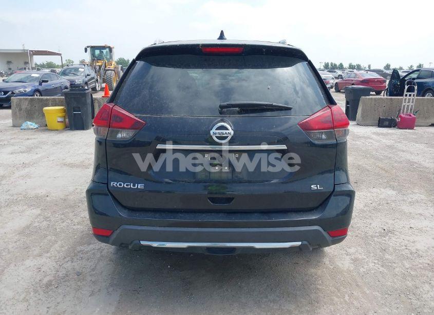 Photo 17 of 2018 Nissan Rogue SL (VIN 5N1AT2MT8JC794107)