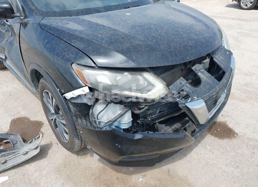 Photo 18 of 2018 Nissan Rogue SL (VIN 5N1AT2MT8JC794107)