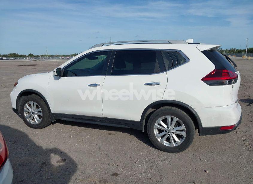 Photo 14 of 2018 Nissan Rogue S (VIN 5N1AT2MT8JC826456)