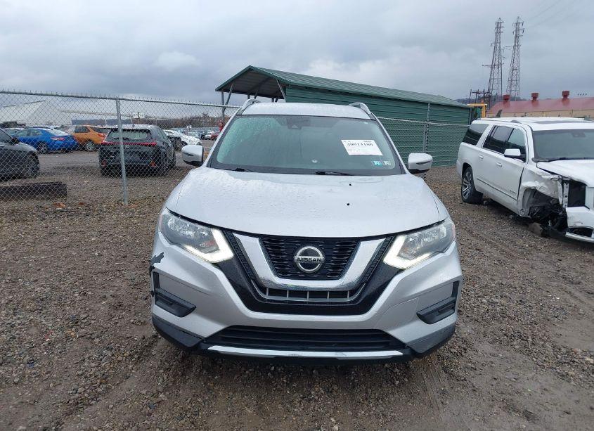 Photo 12 of 2019 Nissan Rogue SV (VIN 5N1AT2MT8KC704598)