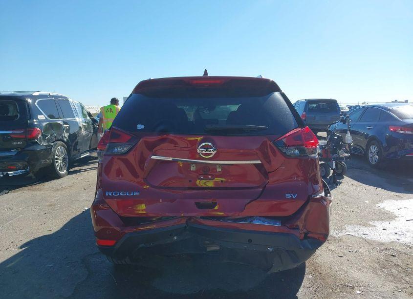Photo 16 of 2019 Nissan Rogue SV (VIN 5N1AT2MT8KC709784)