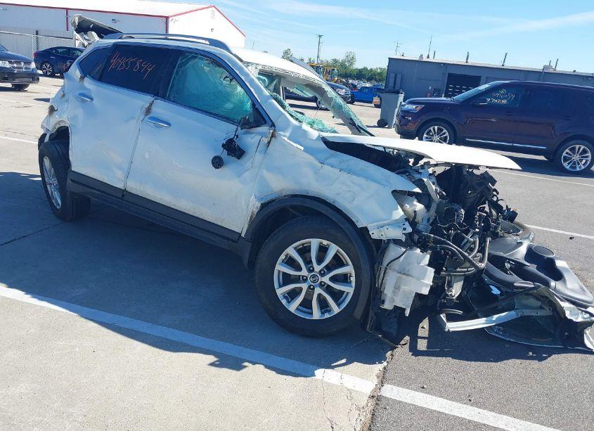 2019 Nissan Rogue S (VIN 5N1AT2MT8KC765255) main photo