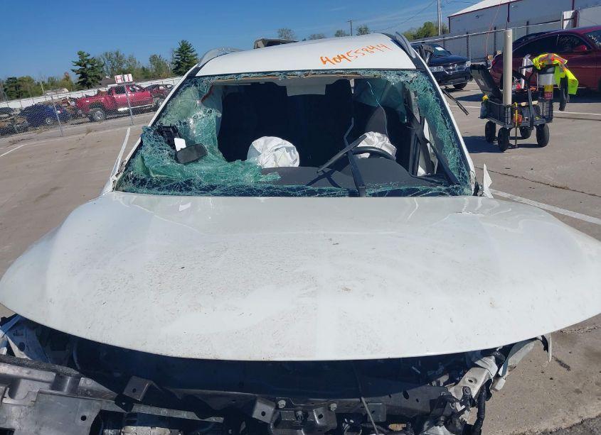 Photo 10 of 2019 Nissan Rogue S (VIN 5N1AT2MT8KC765255)