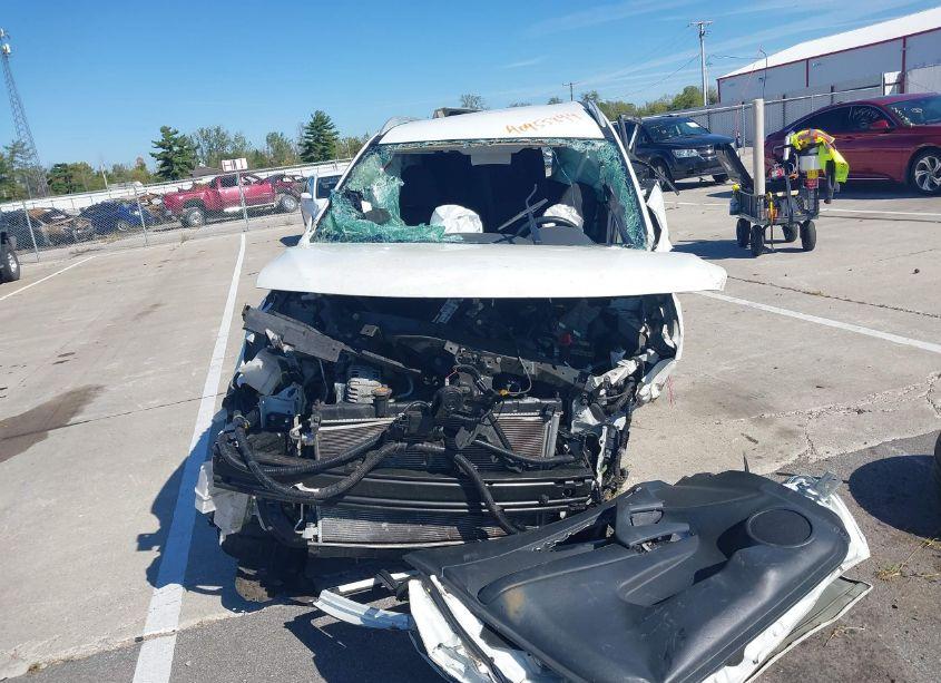 Photo 12 of 2019 Nissan Rogue S (VIN 5N1AT2MT8KC765255)