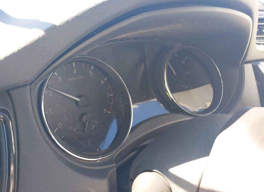 Photo 15 of 2019 Nissan Rogue S (VIN 5N1AT2MT8KC765255)