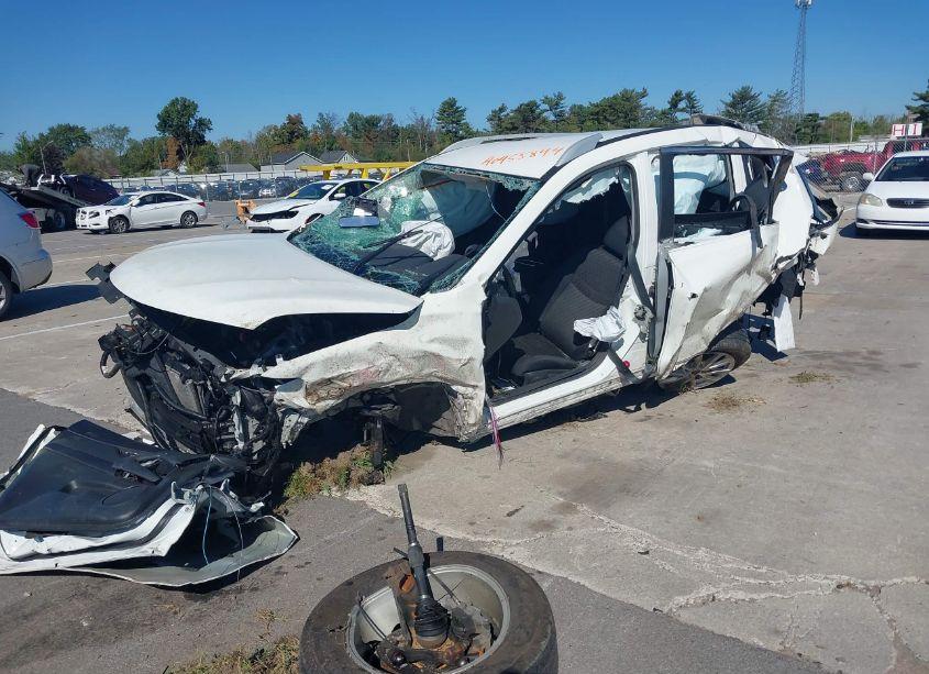 Photo 2 of 2019 Nissan Rogue S (VIN 5N1AT2MT8KC765255)