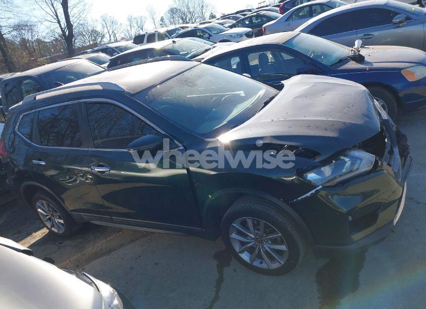 Photo 13 of 2019 Nissan Rogue SV (VIN 5N1AT2MT8KC782606)