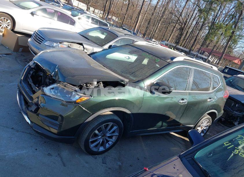 Photo 14 of 2019 Nissan Rogue SV (VIN 5N1AT2MT8KC782606)