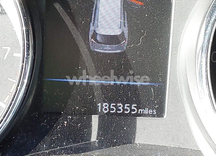 Photo 15 of 2019 Nissan Rogue SV (VIN 5N1AT2MT8KC782606)