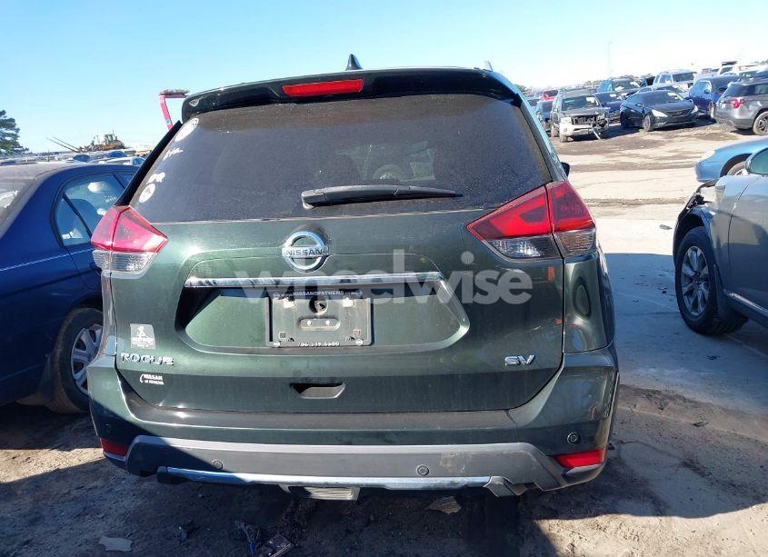 Photo 16 of 2019 Nissan Rogue SV (VIN 5N1AT2MT8KC782606)