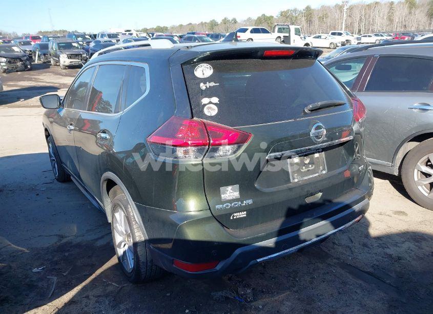 Photo 3 of 2019 Nissan Rogue SV (VIN 5N1AT2MT8KC782606)