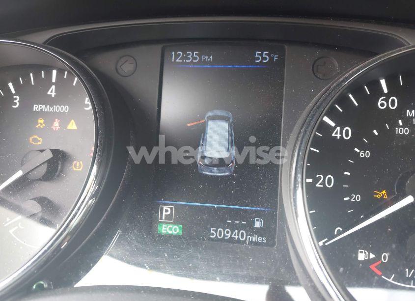 Photo 7 of 2019 Nissan Rogue SV (VIN 5N1AT2MT8KC817404)