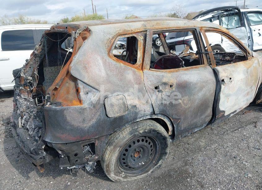 Photo 12 of 2020 Nissan Rogue S FWD/SL FWD/SV FWD (VIN 5N1AT2MT8LC705462)