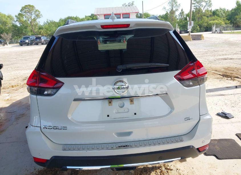 Photo 16 of 2020 Nissan Rogue SL FWD (VIN 5N1AT2MT8LC706157)