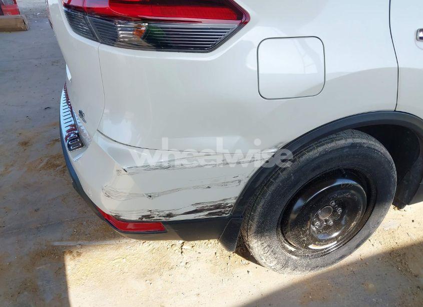 Photo 6 of 2020 Nissan Rogue SL FWD (VIN 5N1AT2MT8LC706157)