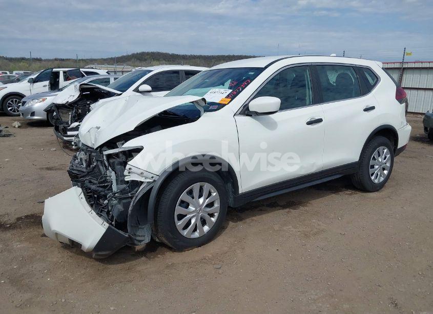 Photo 2 of 2020 Nissan Rogue S FWD (VIN 5N1AT2MT8LC812964)