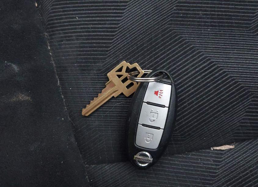 Photo 11 of 2014 Nissan Rogue SV (VIN 5N1AT2MT9EC825029)