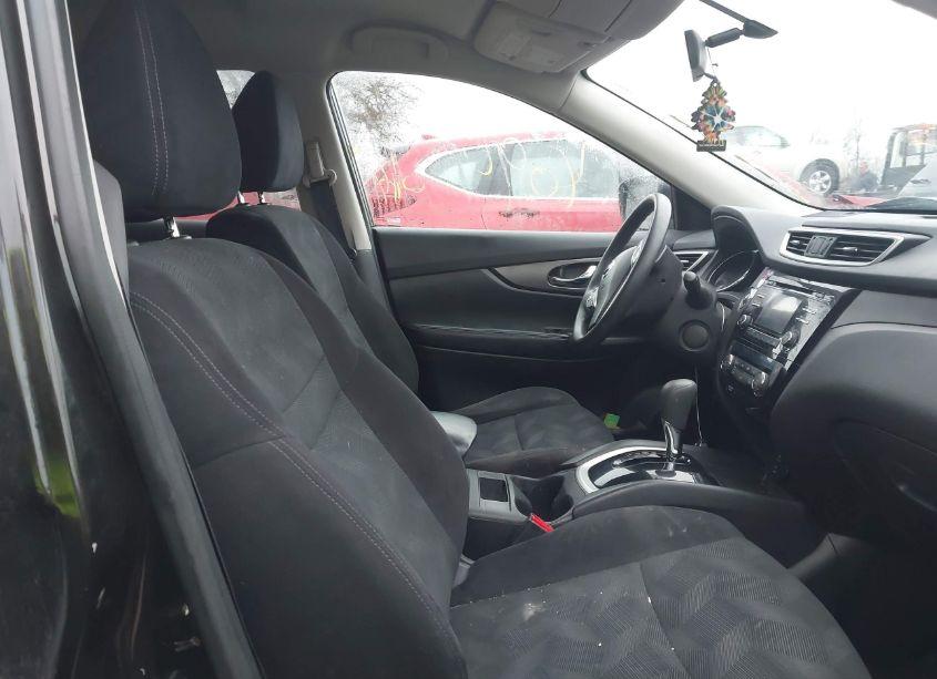 Photo 5 of 2014 Nissan Rogue SV (VIN 5N1AT2MT9EC825029)