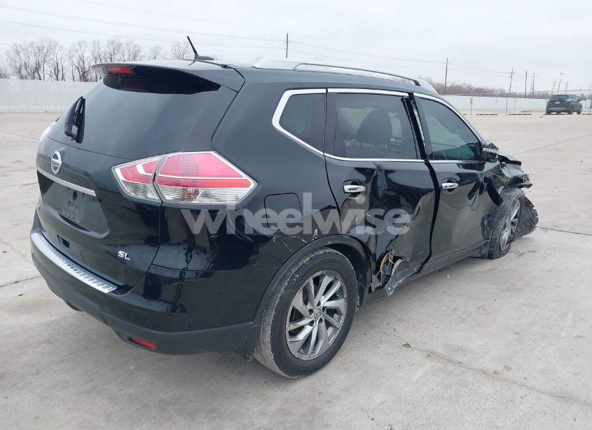 Photo 4 of 2015 Nissan Rogue SL (VIN 5N1AT2MT9FC770079)