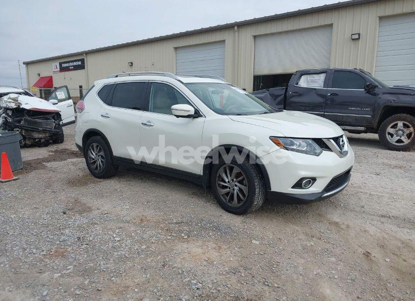 2015 Nissan Rogue SL (VIN 5N1AT2MT9FC774004) main photo