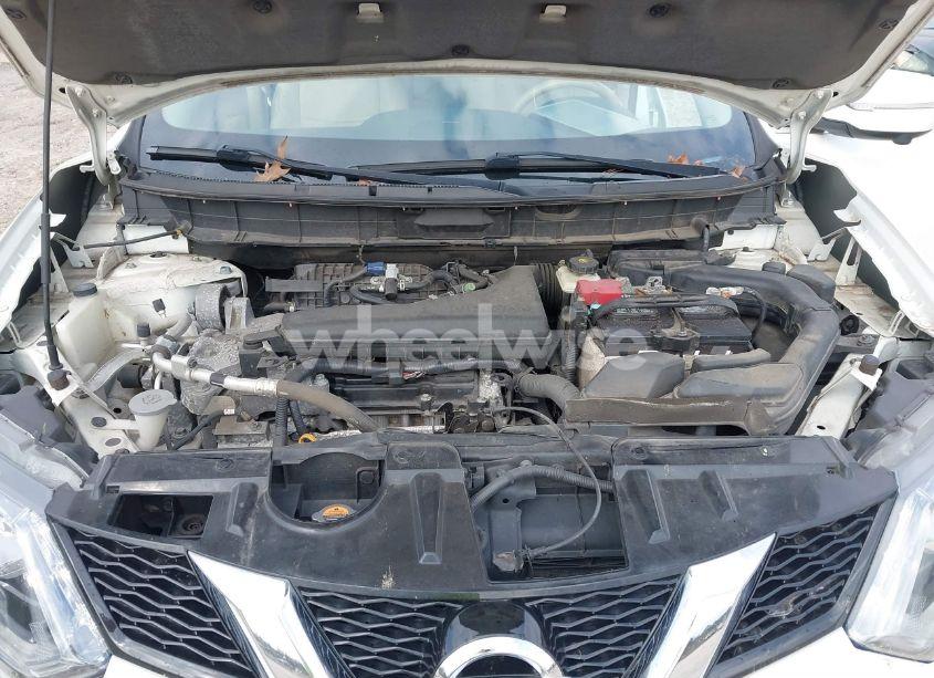 Photo 10 of 2015 Nissan Rogue SL (VIN 5N1AT2MT9FC774004)