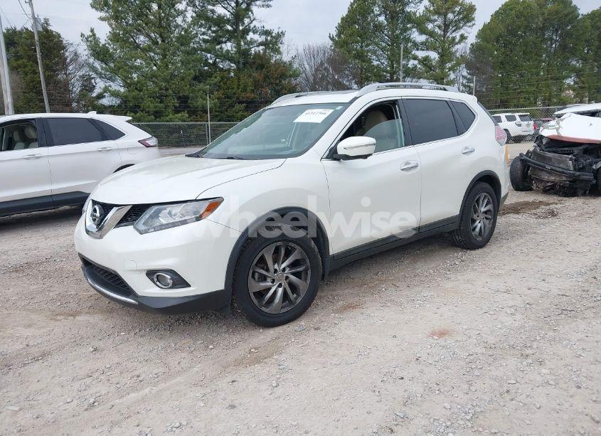 Photo 2 of 2015 Nissan Rogue SL (VIN 5N1AT2MT9FC774004)