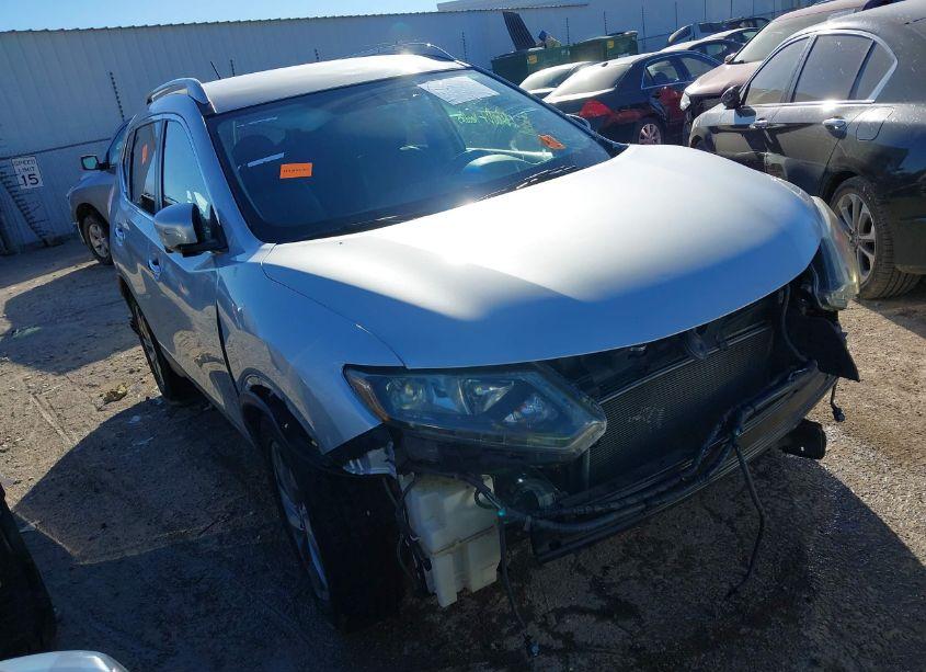 2015 Nissan Rogue SL (VIN 5N1AT2MT9FC776321) main photo
