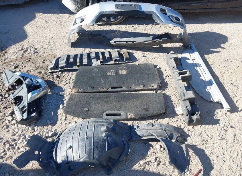 Photo 12 of 2015 Nissan Rogue SL (VIN 5N1AT2MT9FC776321)