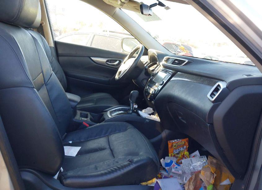 Photo 5 of 2015 Nissan Rogue SL (VIN 5N1AT2MT9FC776321)