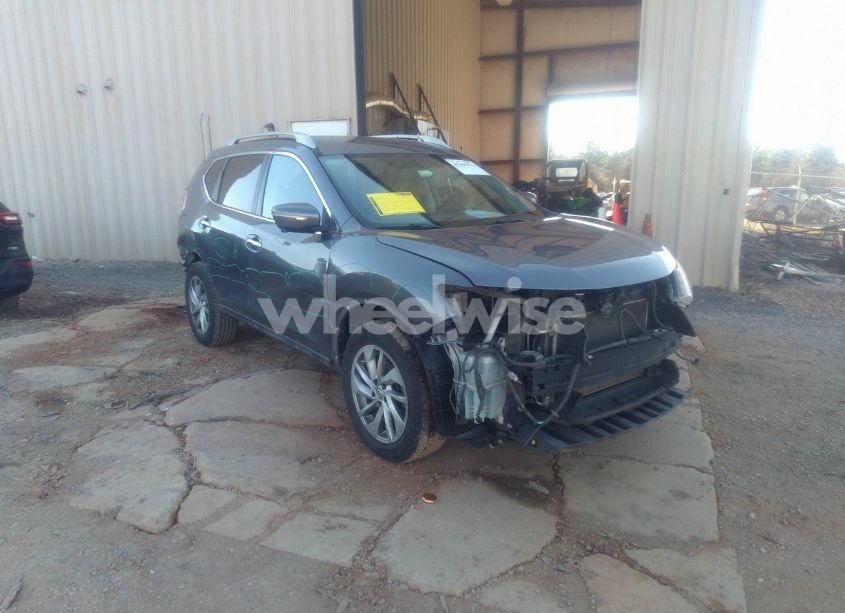 2015 Nissan Rogue SL (VIN 5N1AT2MT9FC830295) main photo