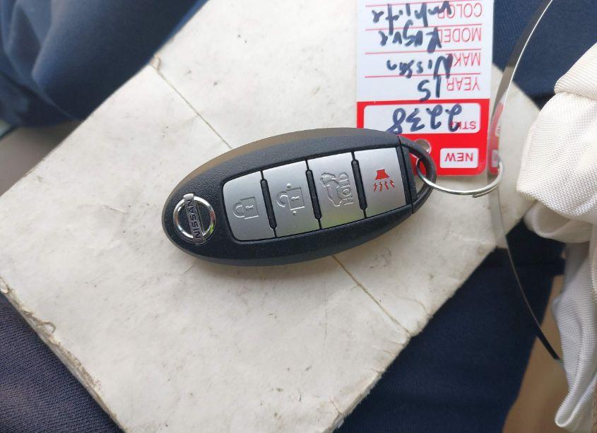 Photo 11 of 2015 Nissan Rogue SL (VIN 5N1AT2MT9FC847484)