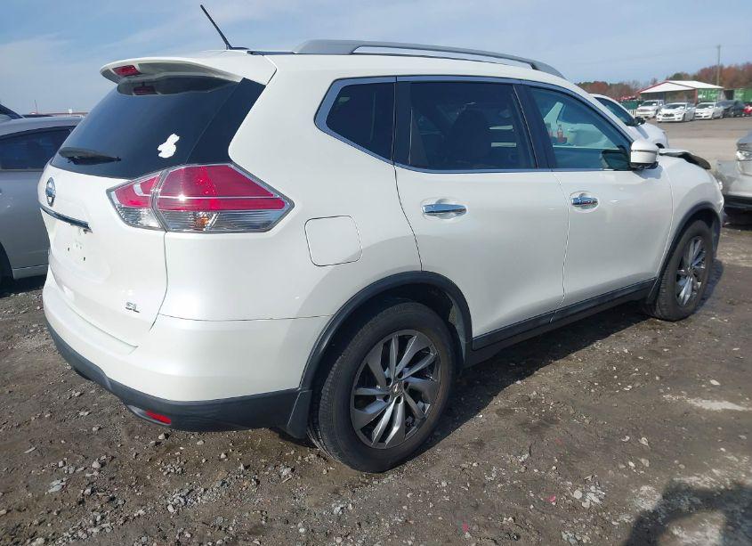 Photo 4 of 2015 Nissan Rogue SL (VIN 5N1AT2MT9FC847484)