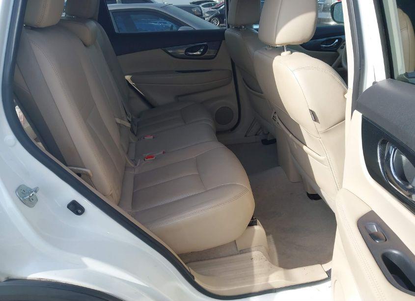 Photo 8 of 2015 Nissan Rogue SL (VIN 5N1AT2MT9FC847484)