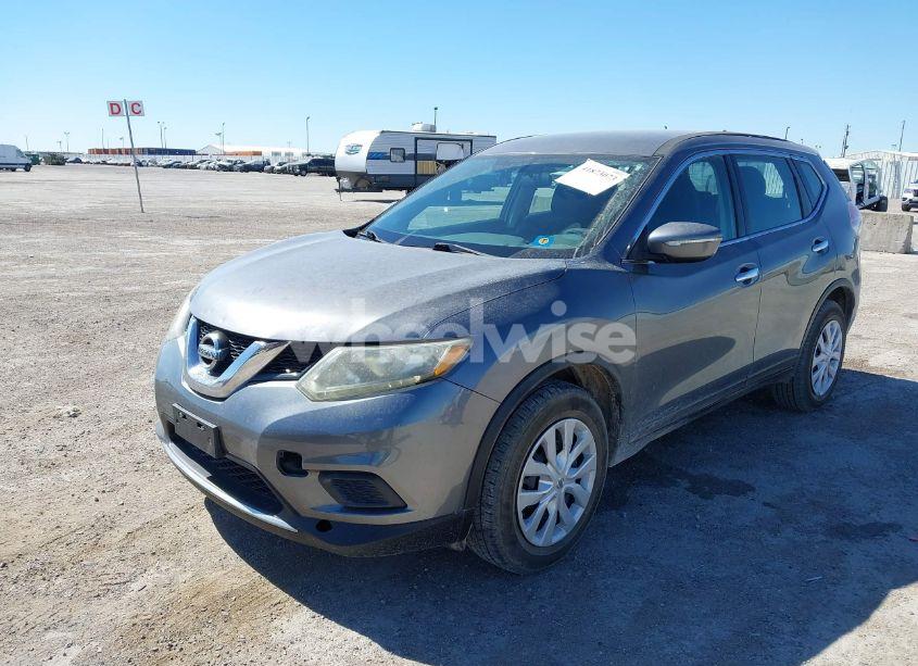 Photo 2 of 2015 Nissan Rogue S (VIN 5N1AT2MT9FC903083)