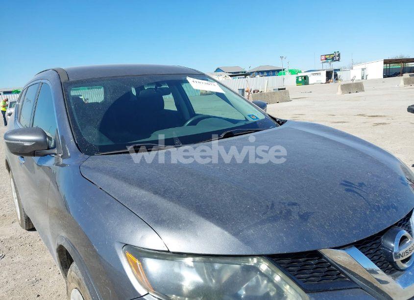 Photo 6 of 2015 Nissan Rogue S (VIN 5N1AT2MT9FC903083)